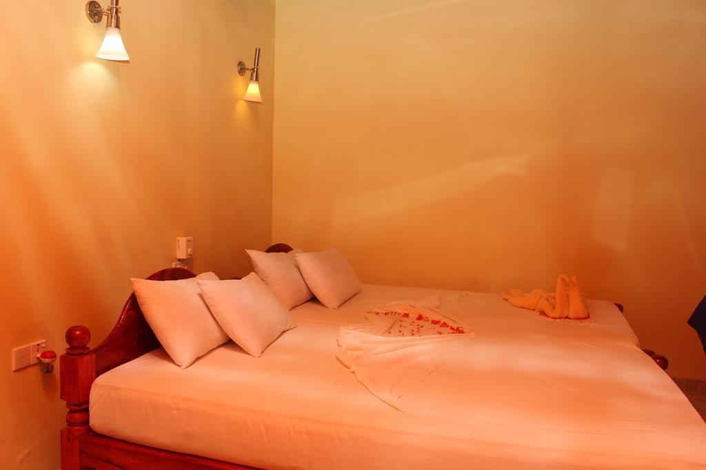 Wila Safari Hotel Tissamaharama Δωμάτιο φωτογραφία